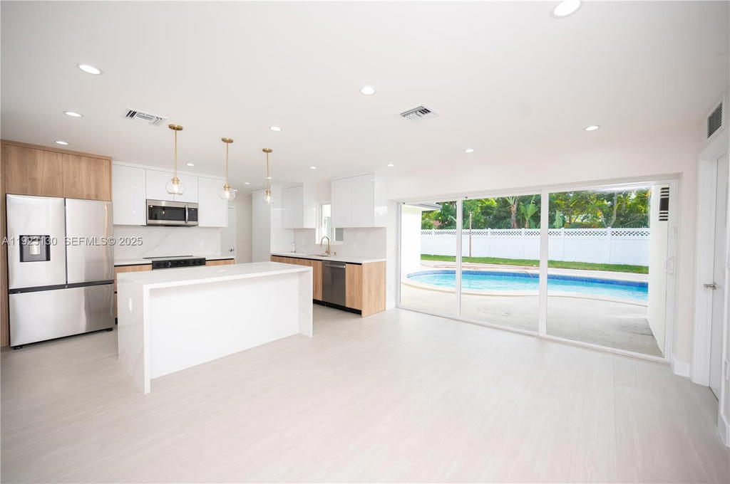 Real estate property located at 7928 Miramar Blvd, Broward, Miramar Sec 12, Miramar, FL