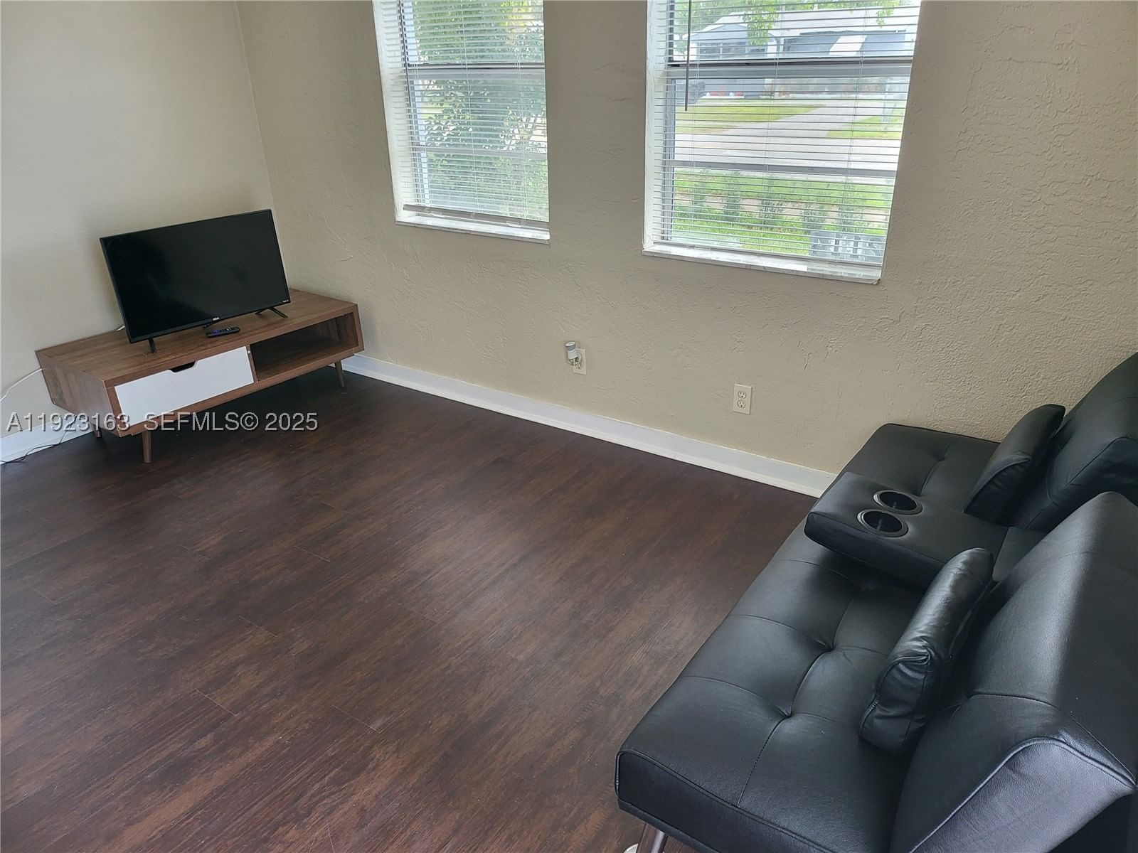 Real estate property located at , Broward, Hollywood Park, Hollywood, FL