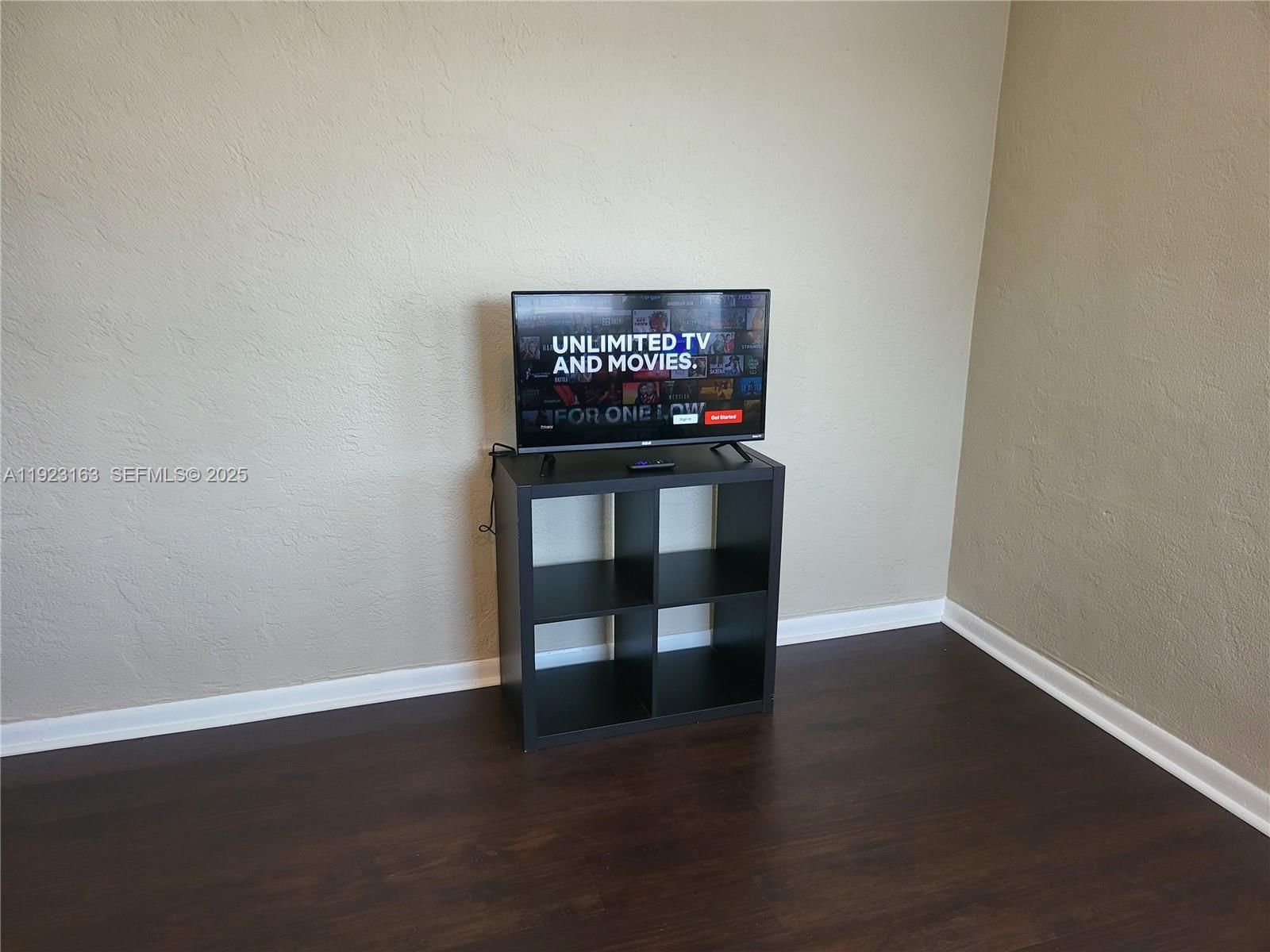 Real estate property located at , Broward, Hollywood Park, Hollywood, FL