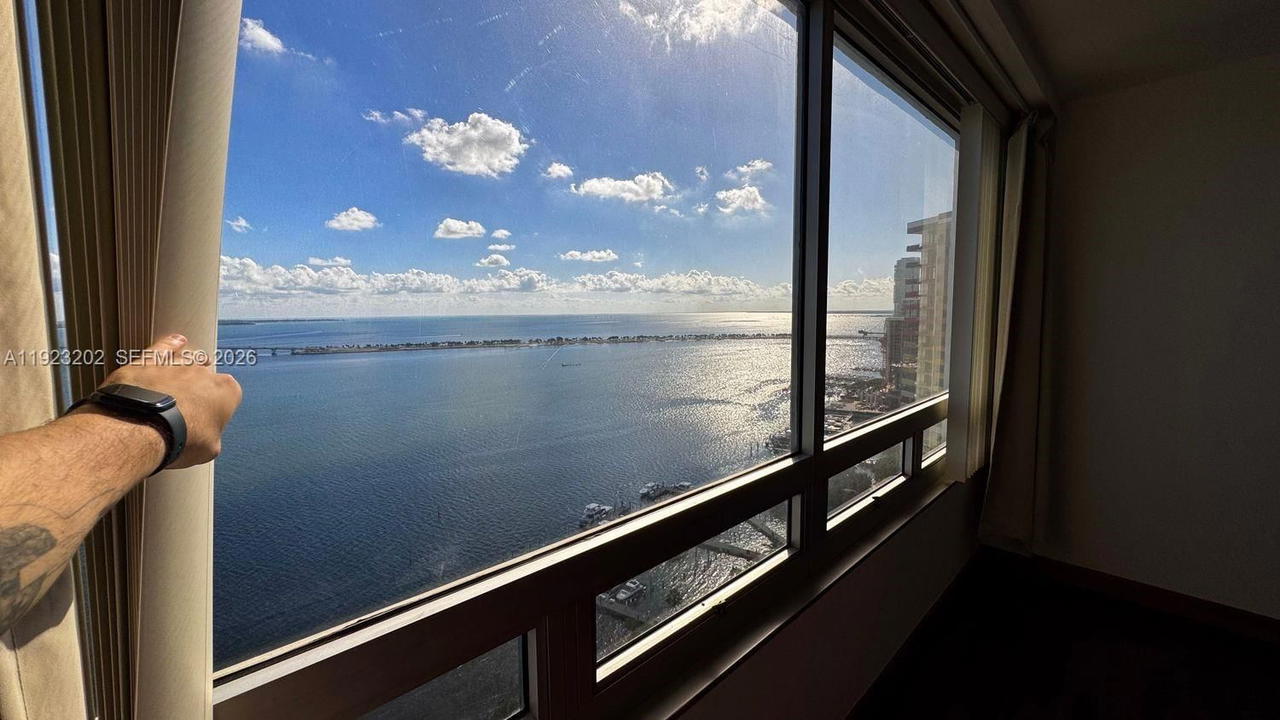 Real estate property located at 1541 Brickell Ave C2705, Miami-dade, The Palace Condo, Miami, FL