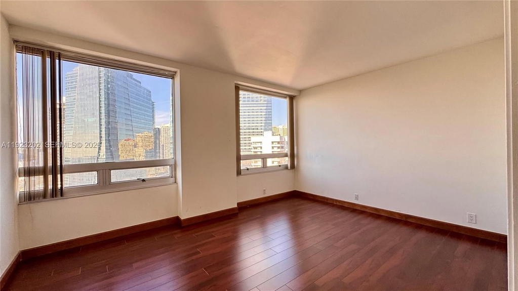 Real estate property located at 1541 Brickell Ave C2705, Miami-dade, The Palace Condo, Miami, FL