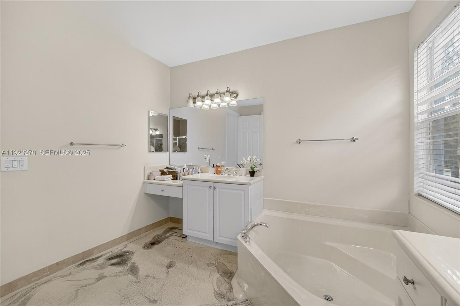 Real estate property located at 4988 183rd Ave, Broward, Sunset Falls Plat 2, Miramar, FL