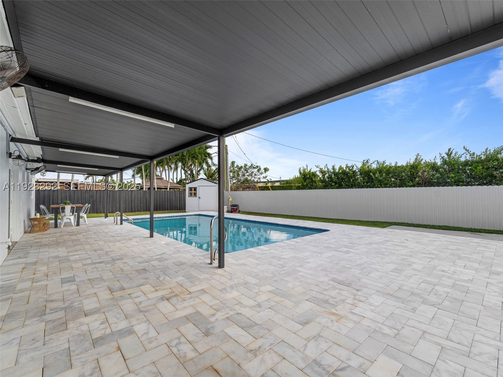 Real estate property located at 12842 20th St, Miami-dade, Southwest Manors Sec 7pb, Miami, FL