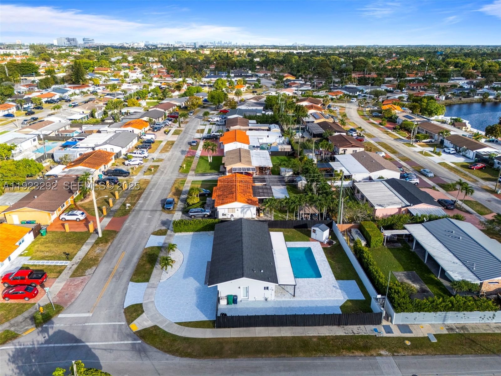 Real estate property located at 12842 20th St, Miami-dade, Southwest Manors Sec 7pb, Miami, FL