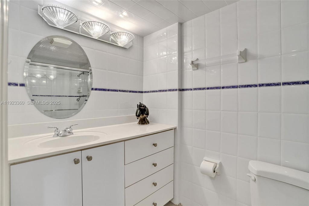 Real estate property located at 5100 Dupont Blvd #6M, Broward, Warwick Condo, Fort Lauderdale, FL