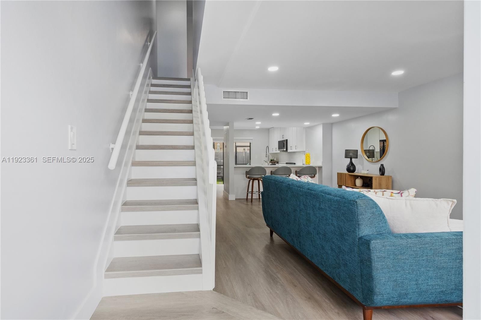 Real estate property located at 10053 77th Ct, Miami-dade, Dadeland Cove Sec 1, Miami, FL