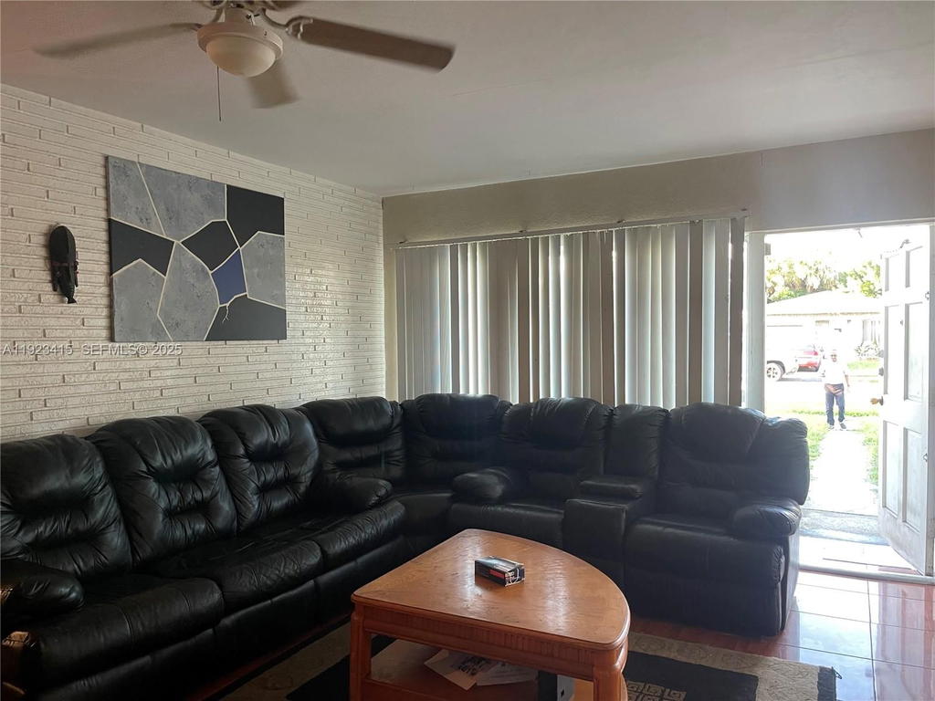 Real estate property located at 3880 6th St, Broward, Rudell Park Sec 1, Lauderhill, FL