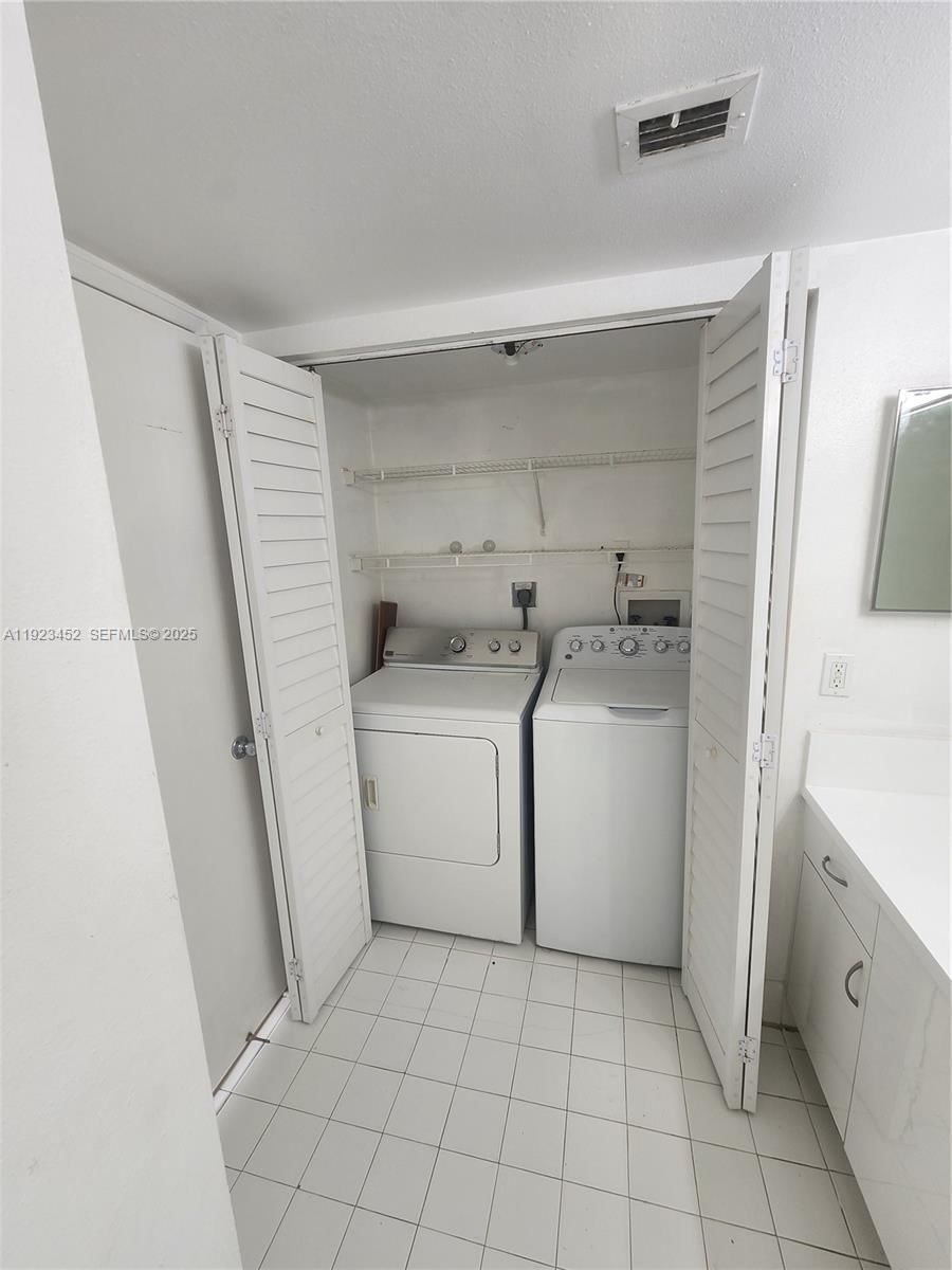 Real estate property located at , Miami-dade, Enclave At Doral Condo No, Doral, FL