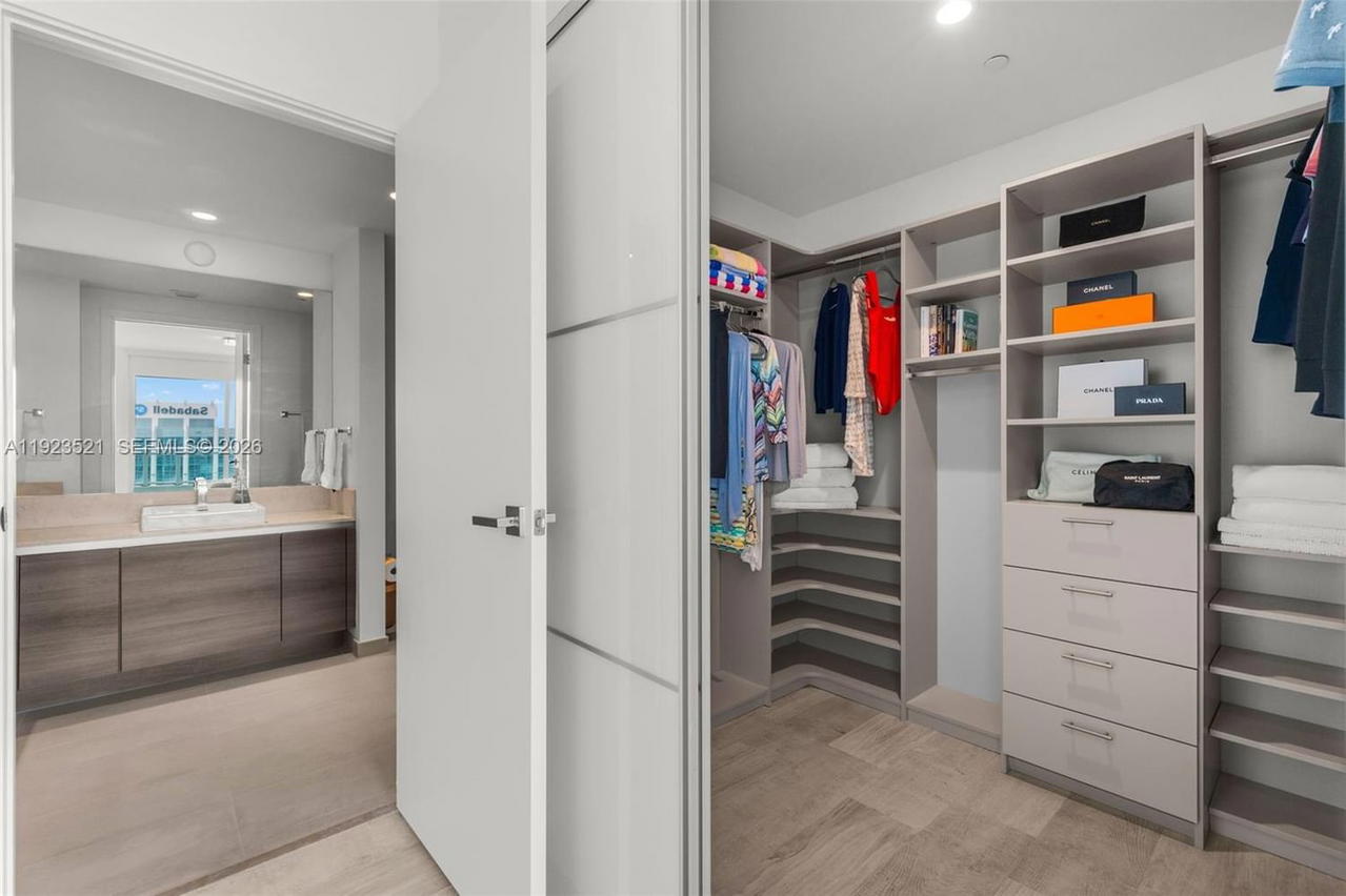 Real estate property located at 1080 Brickell Ave #3602, Miami-dade, The Bondo (1080 Brickell), Miami, FL