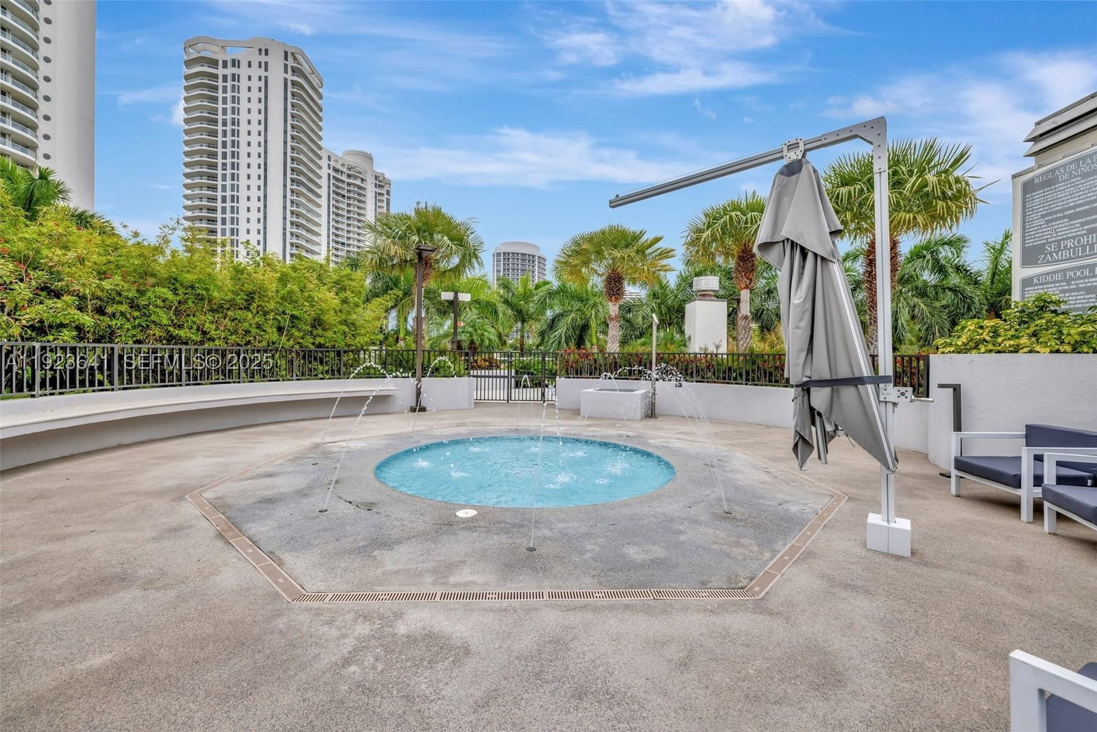 Real estate property located at 7000 Island Blvd #1701, Miami-dade, 7000 Isl Blvd Williams Is, Aventura, FL