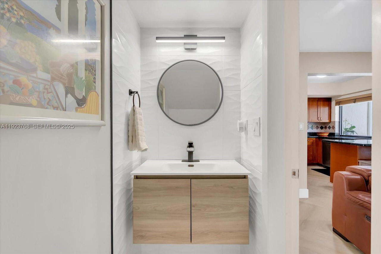 Real estate property located at 3013 Willow Ln #260, Broward, Family Townhouses Of The, Hollywood, FL