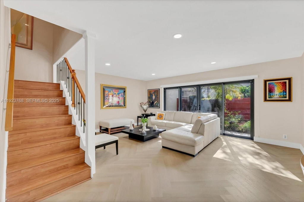Real estate property located at 3013 Willow Ln #260, Broward, Family Townhouses Of The, Hollywood, FL