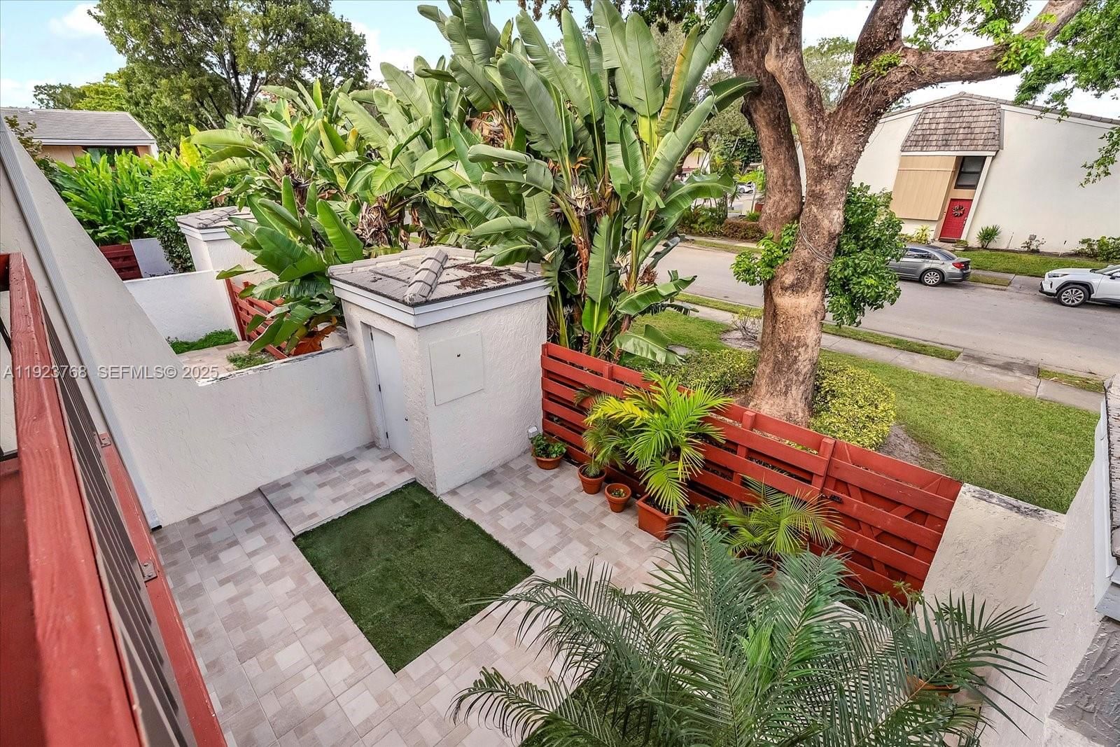 Real estate property located at 3013 Willow Ln #260, Broward, Family Townhouses Of The, Hollywood, FL