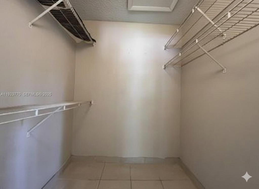 Real estate property located at 4201 Mcnab Rd #15, Broward, Palm Aire Gardens Condo, Pompano Beach, FL