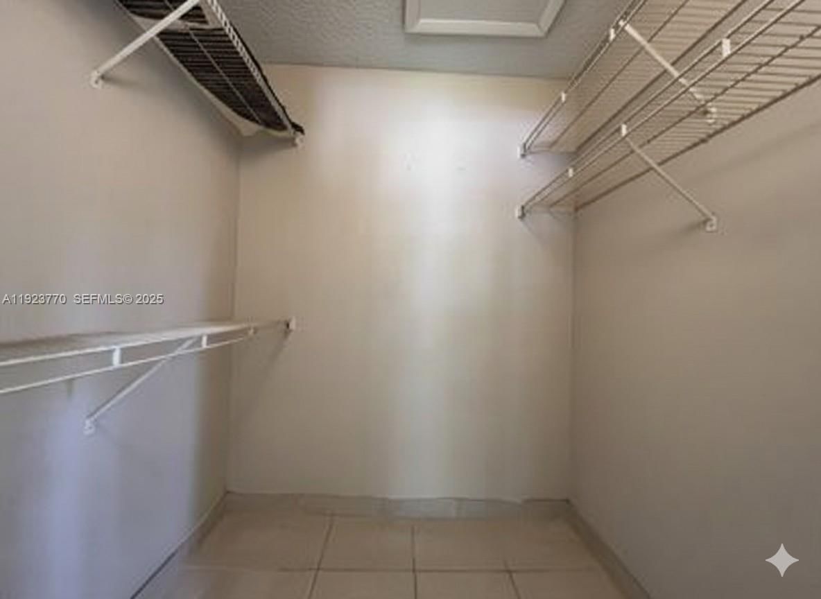 Real estate property located at 4201 Mcnab Rd #15, Broward, Palm Aire Gardens Condo, Pompano Beach, FL