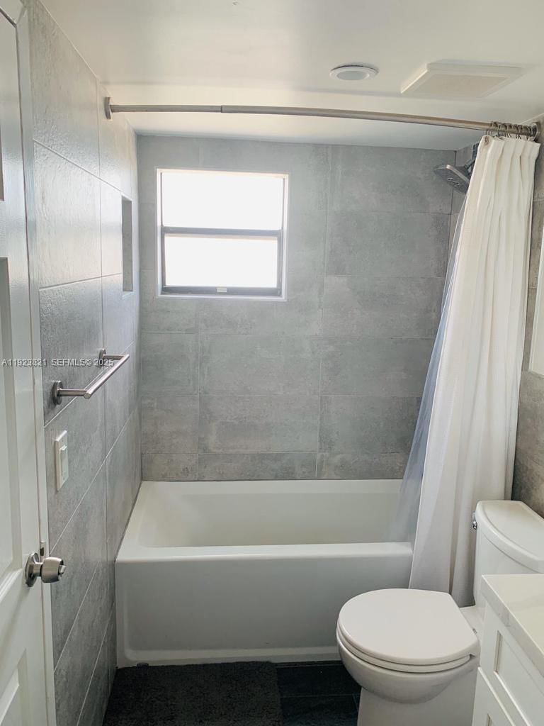 Real estate property located at 1035 West Ave PH01, Miami-dade, Mirador 1035 Condo, Miami Beach, FL