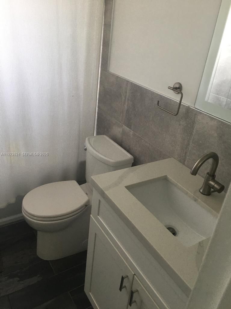 Real estate property located at 1035 West Ave PH01, Miami-dade, Mirador 1035 Condo, Miami Beach, FL
