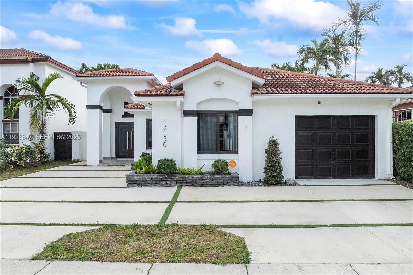 Real estate property located at 13230 11th Ter, Miami-dade, Shoma Homes At Tamiami Ii, Miami, FL