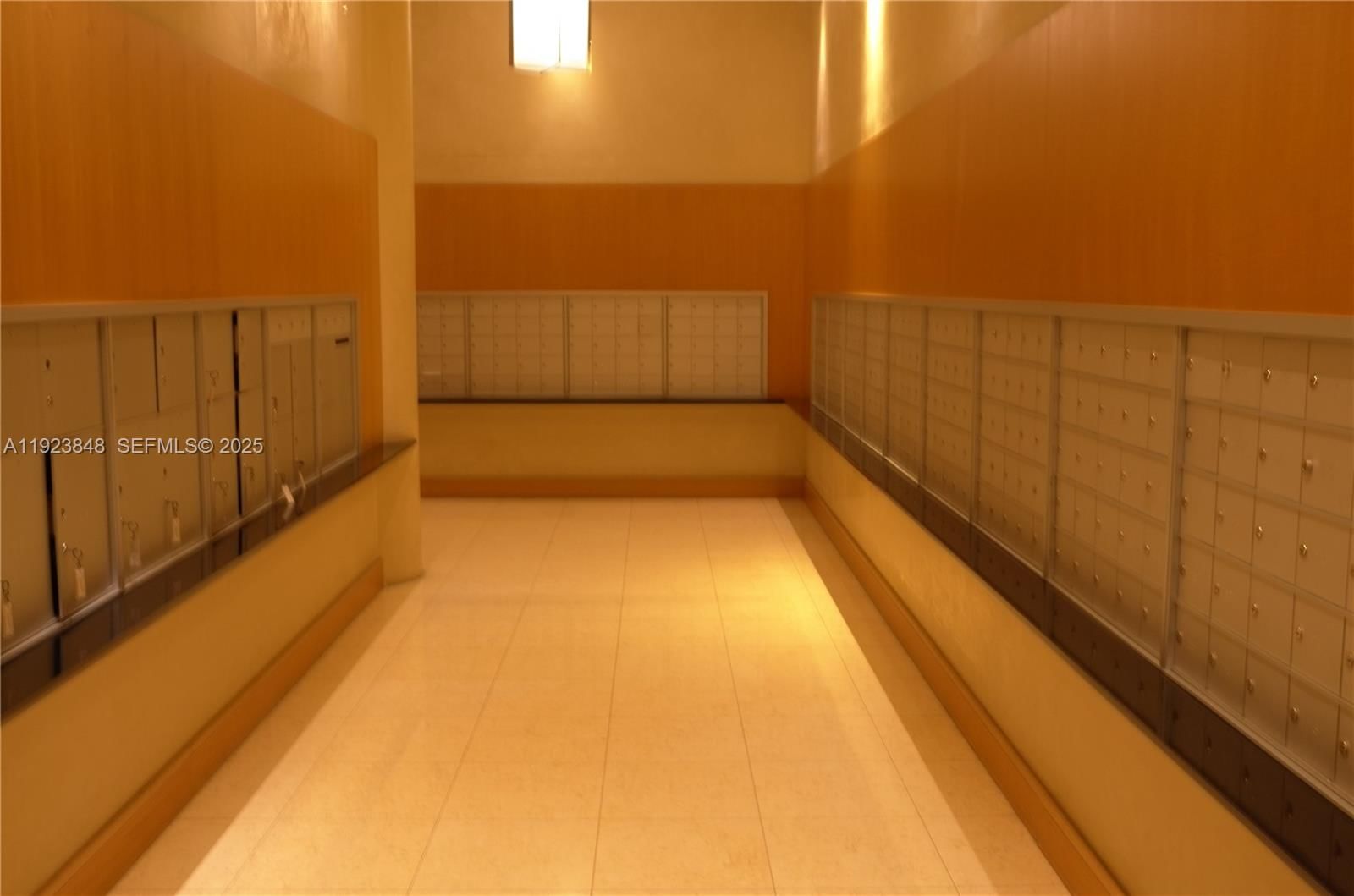 Real estate property located at 253 2nd St #908, Miami-dade, Vizcayne South Condo, Miami, FL