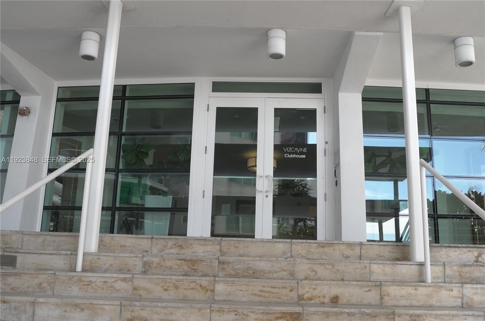 Real estate property located at 253 2nd St #908, Miami-dade, Vizcayne South Condo, Miami, FL