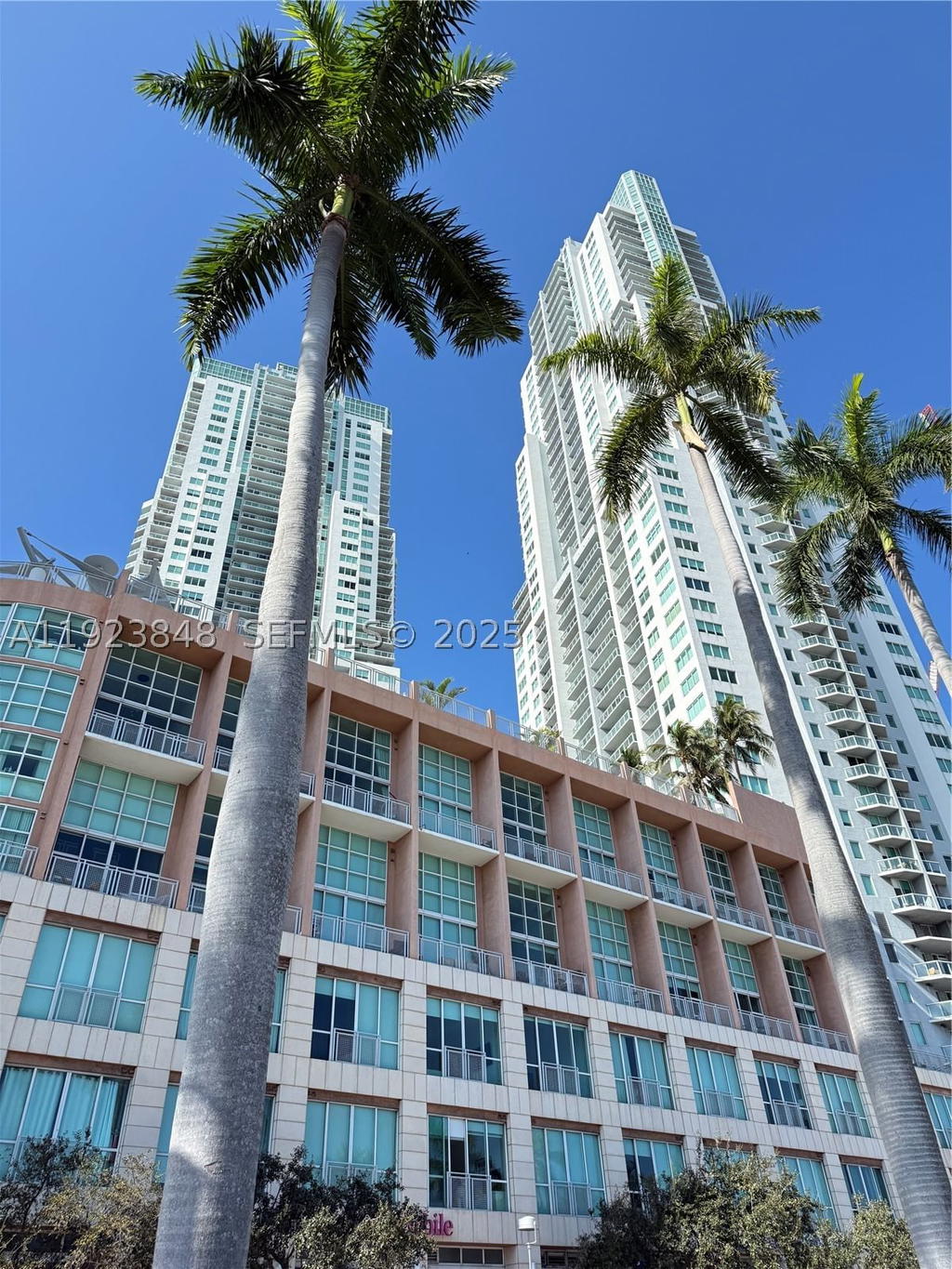 Real estate property located at 253 2nd St #908, Miami-dade, Vizcayne South Condo, Miami, FL