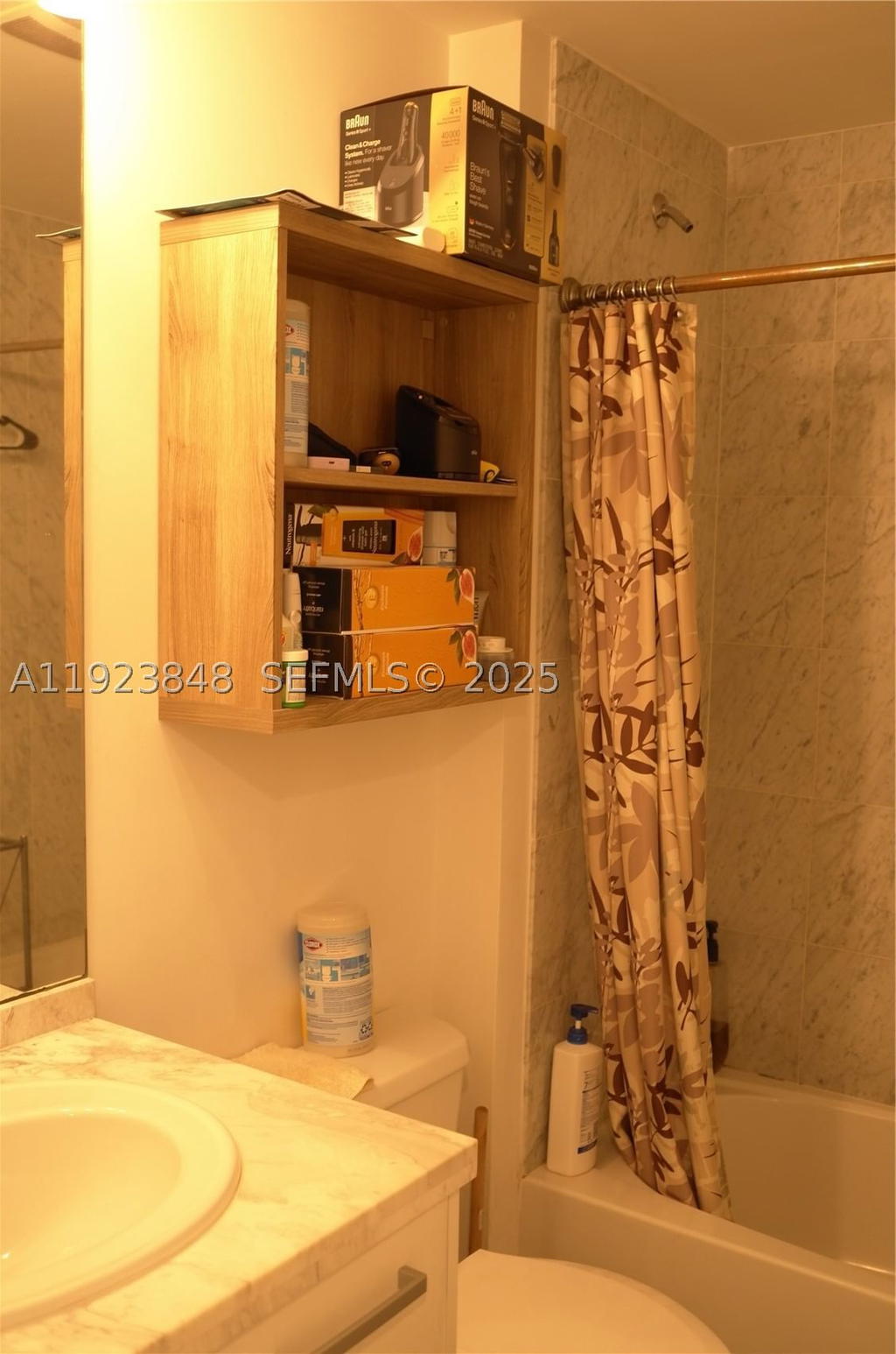 Real estate property located at 253 2nd St #908, Miami-dade, Vizcayne South Condo, Miami, FL