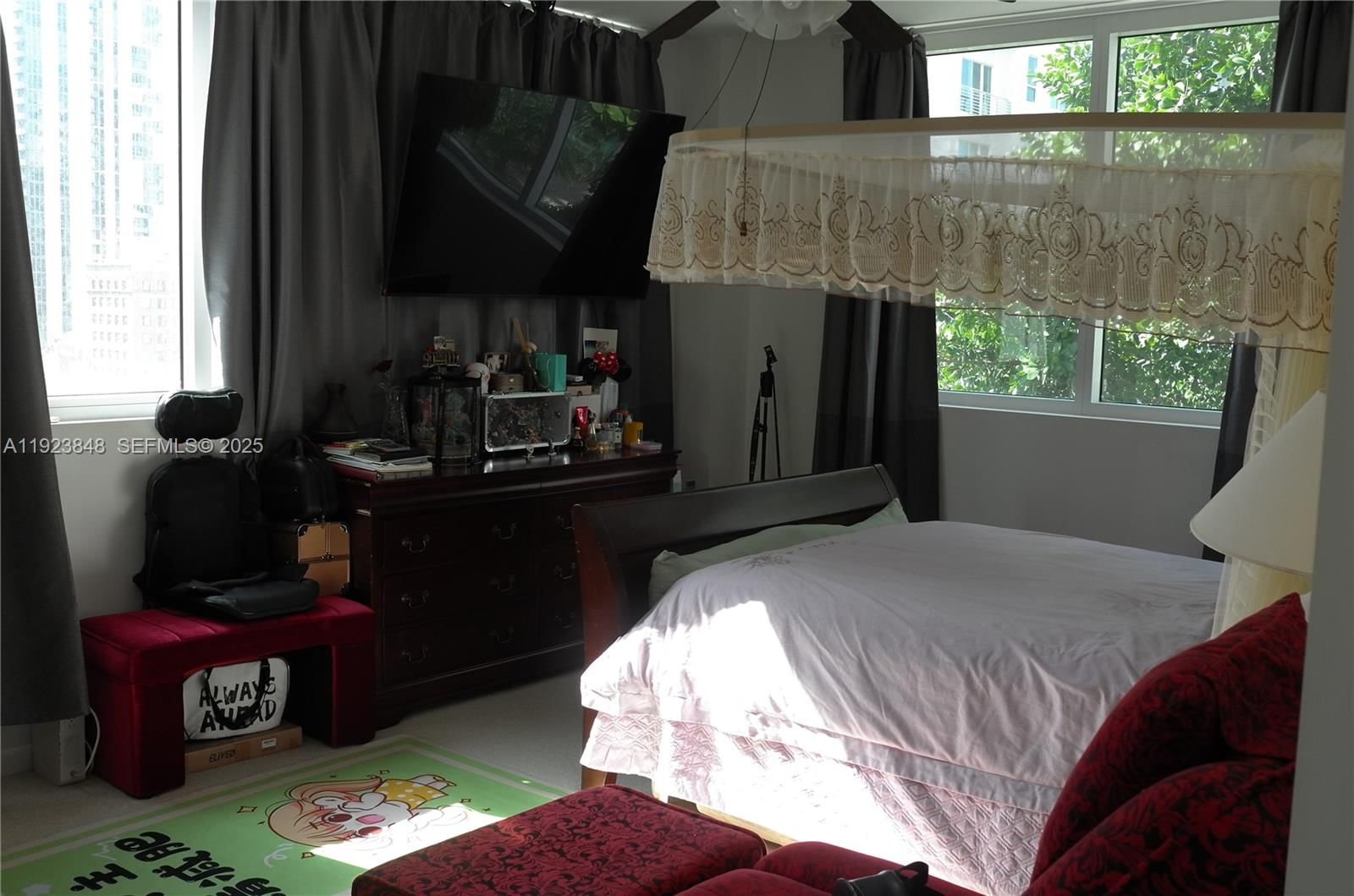Real estate property located at 253 2nd St #908, Miami-dade, Vizcayne South Condo, Miami, FL