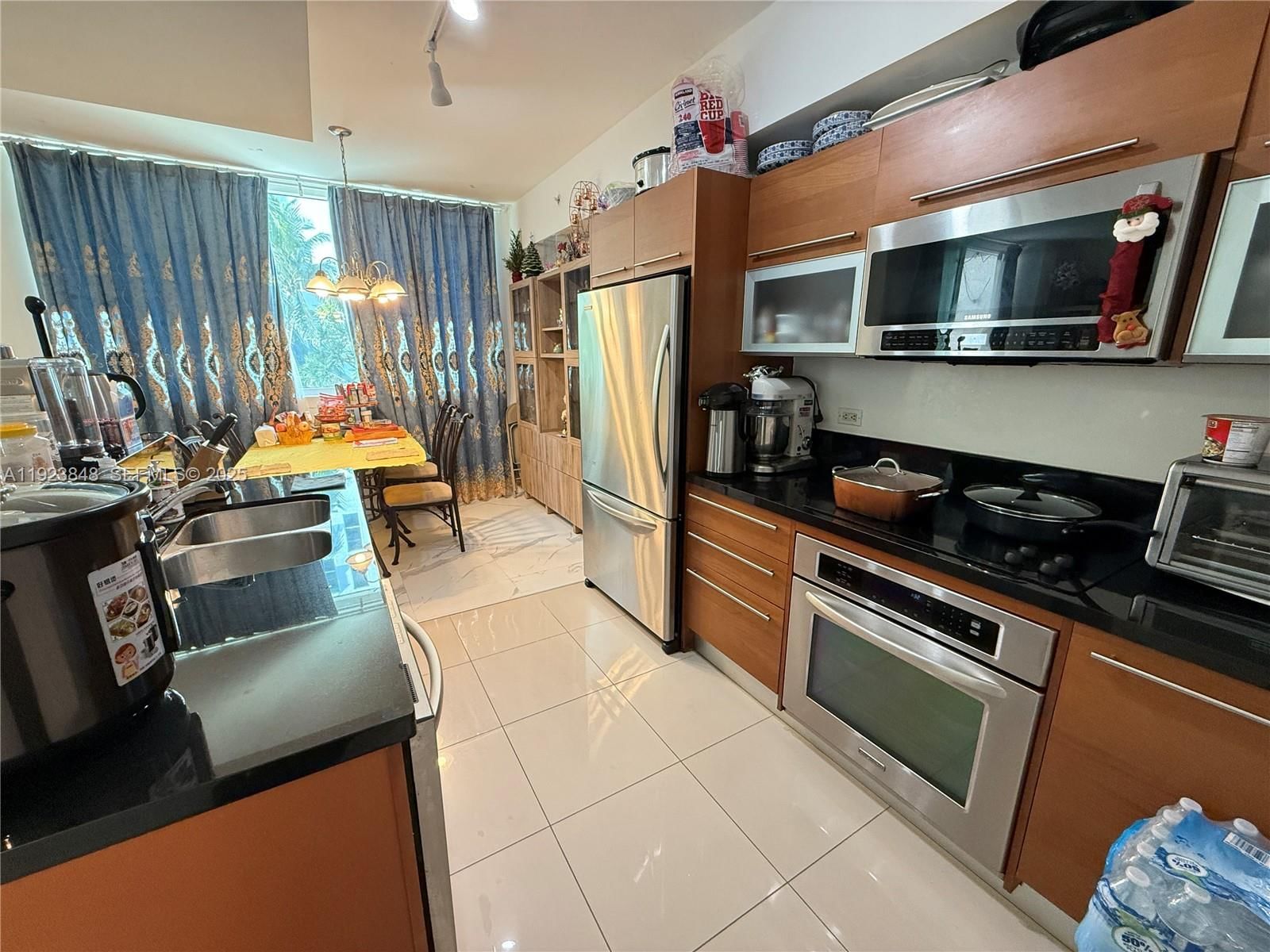 Real estate property located at 253 2nd St #908, Miami-dade, Vizcayne South Condo, Miami, FL