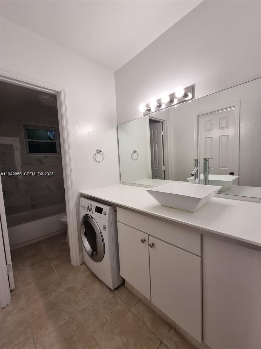 Real estate property located at 665 83rd Ter #112, Miami-dade, Biscayne Cove Condo, Miami, FL