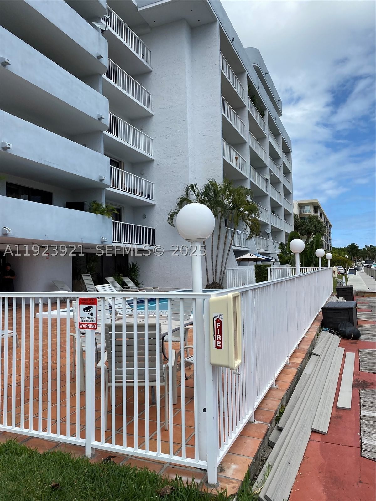 Real estate property located at 1650 115th St #405, Miami-dade, Cricket Clubhouse Condo, Miami, FL