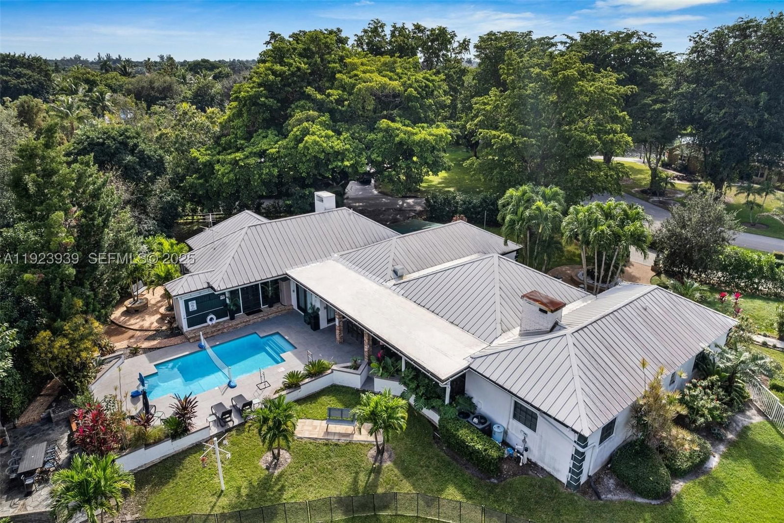 Real estate property located at 11155 40th St, Broward, Martha Bright Farms, Davie, FL