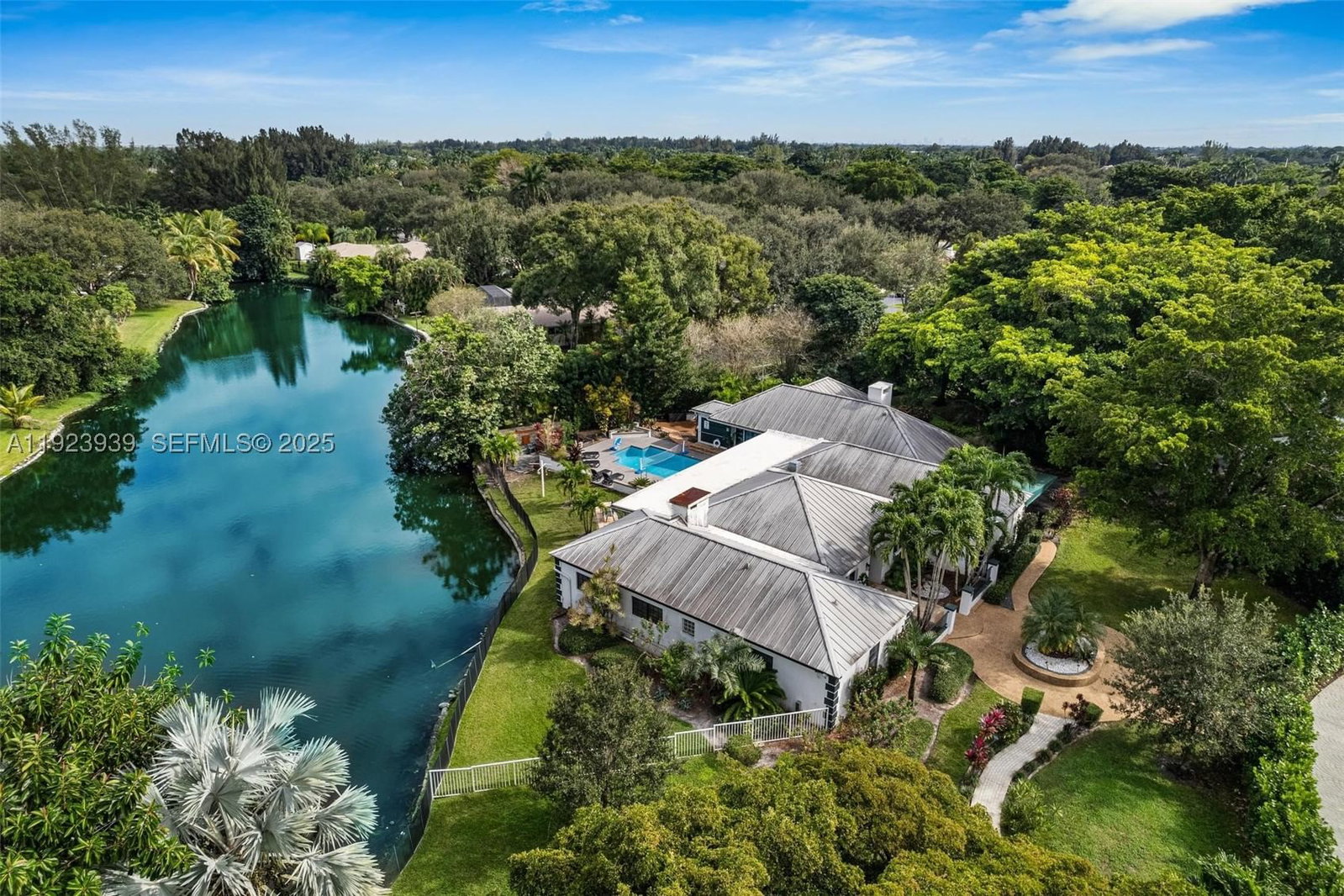 Real estate property located at 11155 40th St, Broward, Martha Bright Farms, Davie, FL