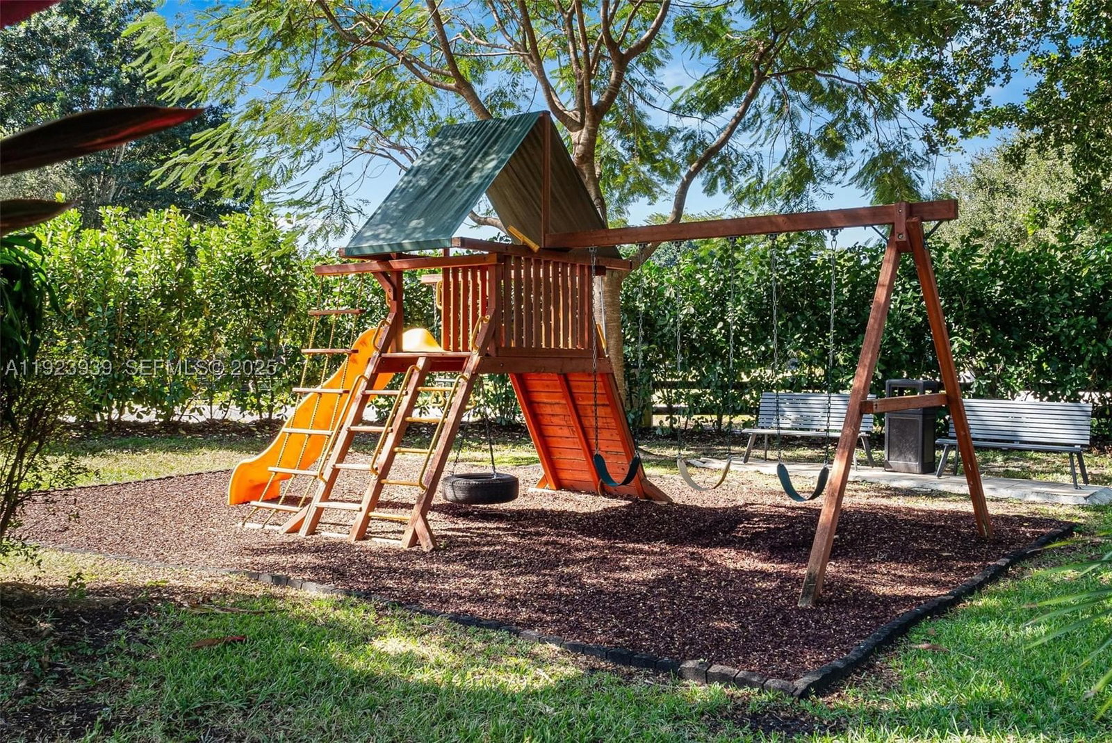Real estate property located at 11155 40th St, Broward, Martha Bright Farms, Davie, FL