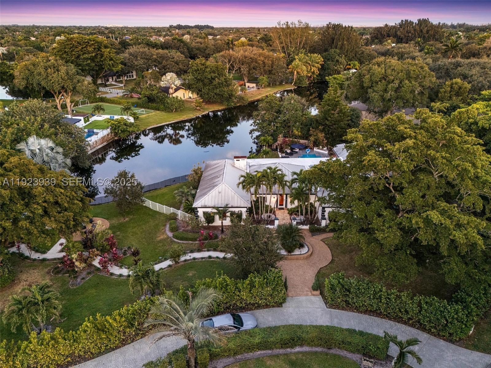 Real estate property located at 11155 40th St, Broward, Martha Bright Farms, Davie, FL