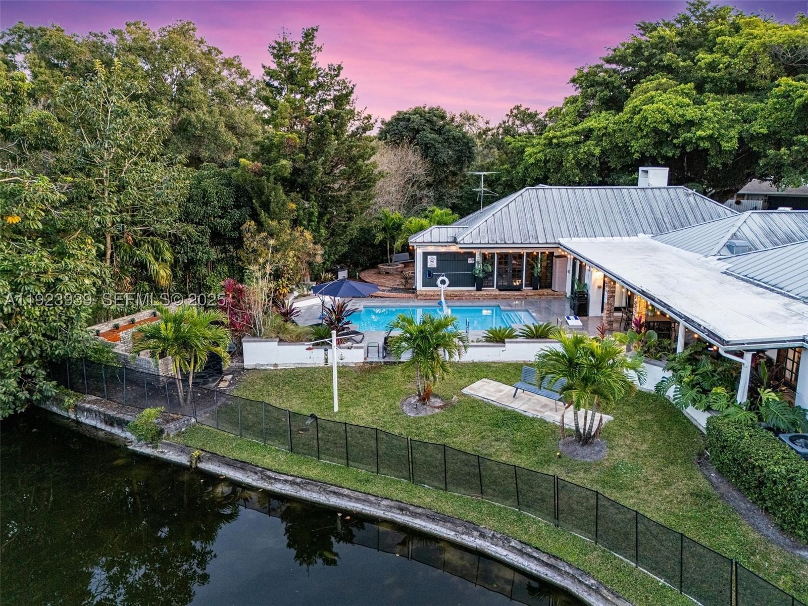 Real estate property located at 11155 40th St, Broward, Martha Bright Farms, Davie, FL