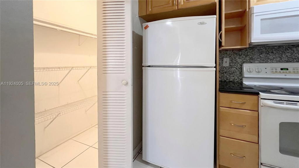 Real estate property located at 4530 79th Ave #2A, Miami-dade, Doral Gardens Condo, Doral, FL