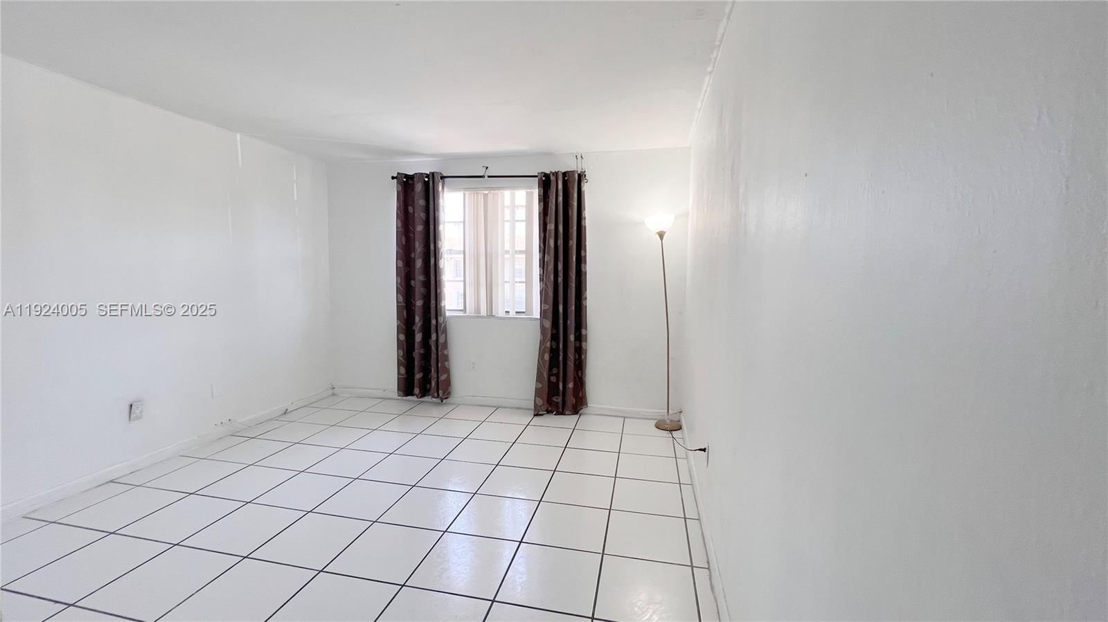 Real estate property located at 4530 79th Ave #2A, Miami-dade, Doral Gardens Condo, Doral, FL