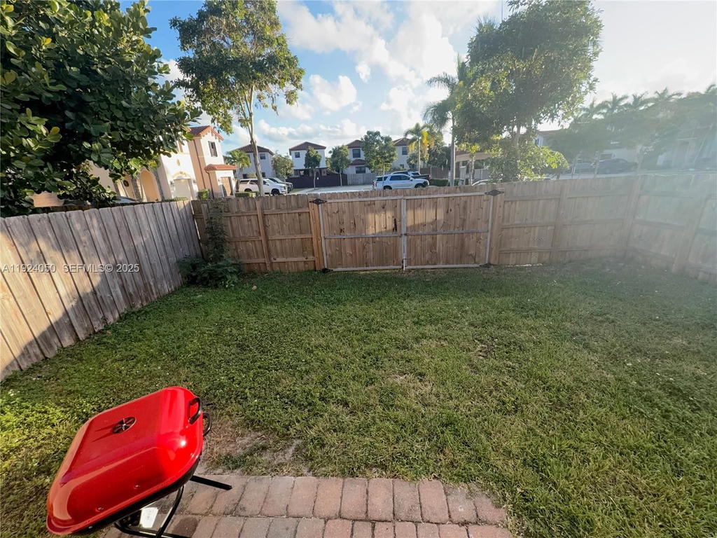 Real estate property located at 3736 2nd Street, Miami-dade, Baywinds Of Hatteras Repl, Homestead, FL