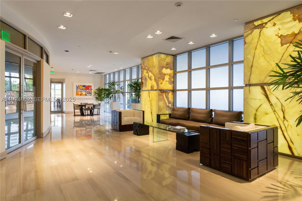 Real estate property located at 1330 West Ave #1712, Miami-dade, The Waverly At South Beac, Miami Beach, FL