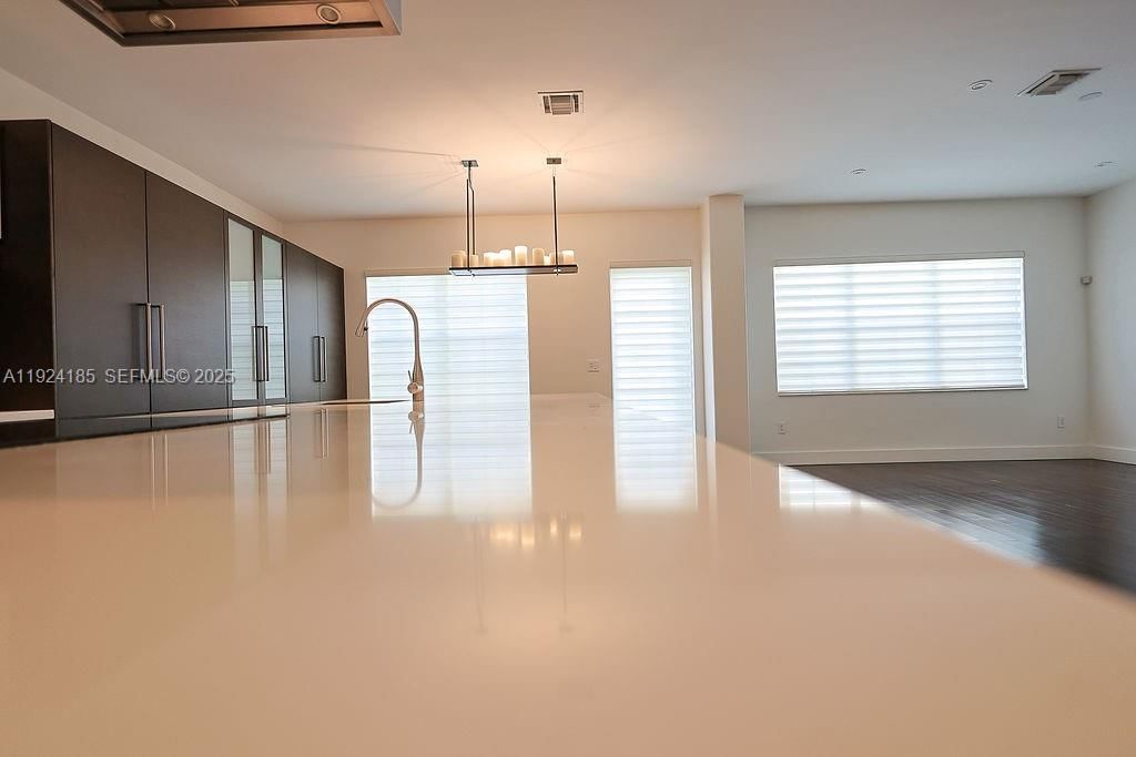 Real estate property located at 6853 113th Pl, Miami-dade, Doral Isles Mediterranea, Doral, FL