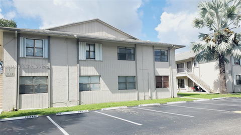 Real estate property located at 15342 72nd St #17-24, Miami-dade, Rozland Condo, Miami, FL