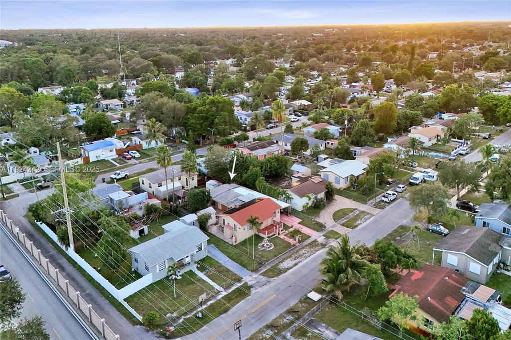 Real estate property located at 6404 Evans St, Broward, Linwood Gardens No 2, Hollywood, FL