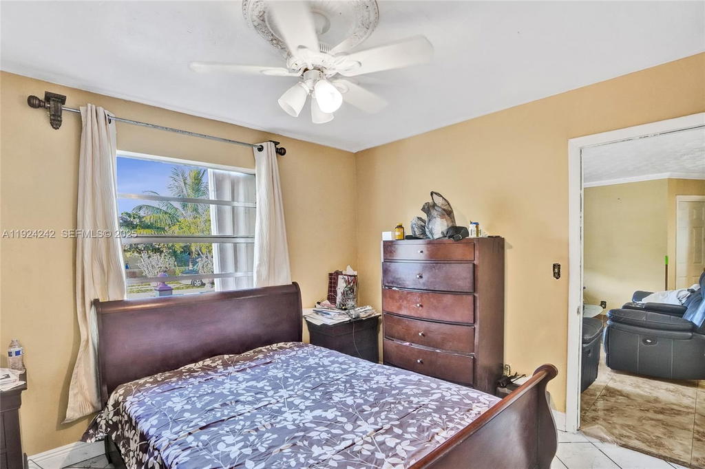 Real estate property located at 6404 Evans St, Broward, Linwood Gardens No 2, Hollywood, FL
