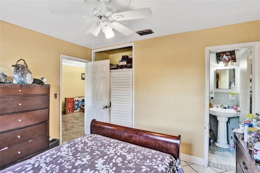 Real estate property located at 6404 Evans St, Broward, Linwood Gardens No 2, Hollywood, FL