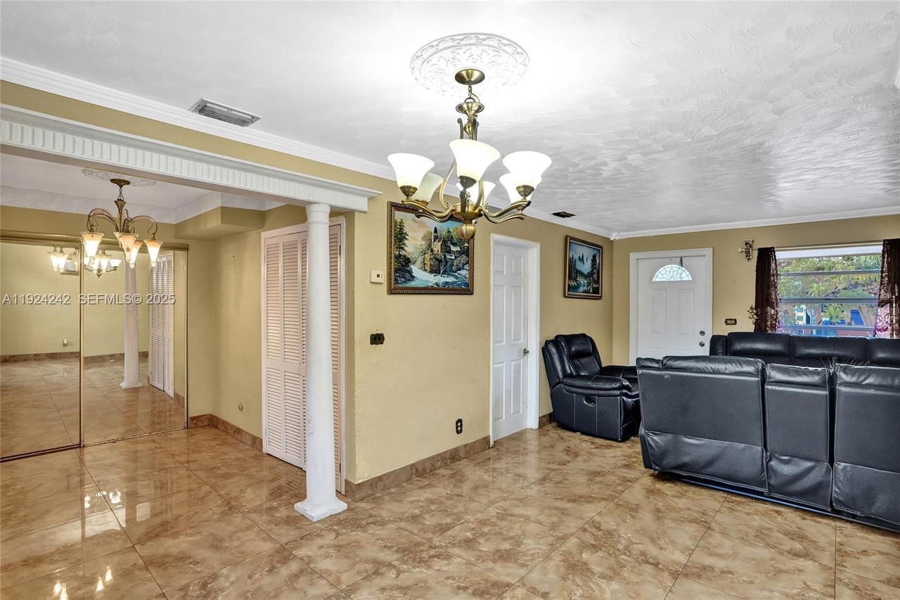 Real estate property located at 6404 Evans St, Broward, Linwood Gardens No 2, Hollywood, FL