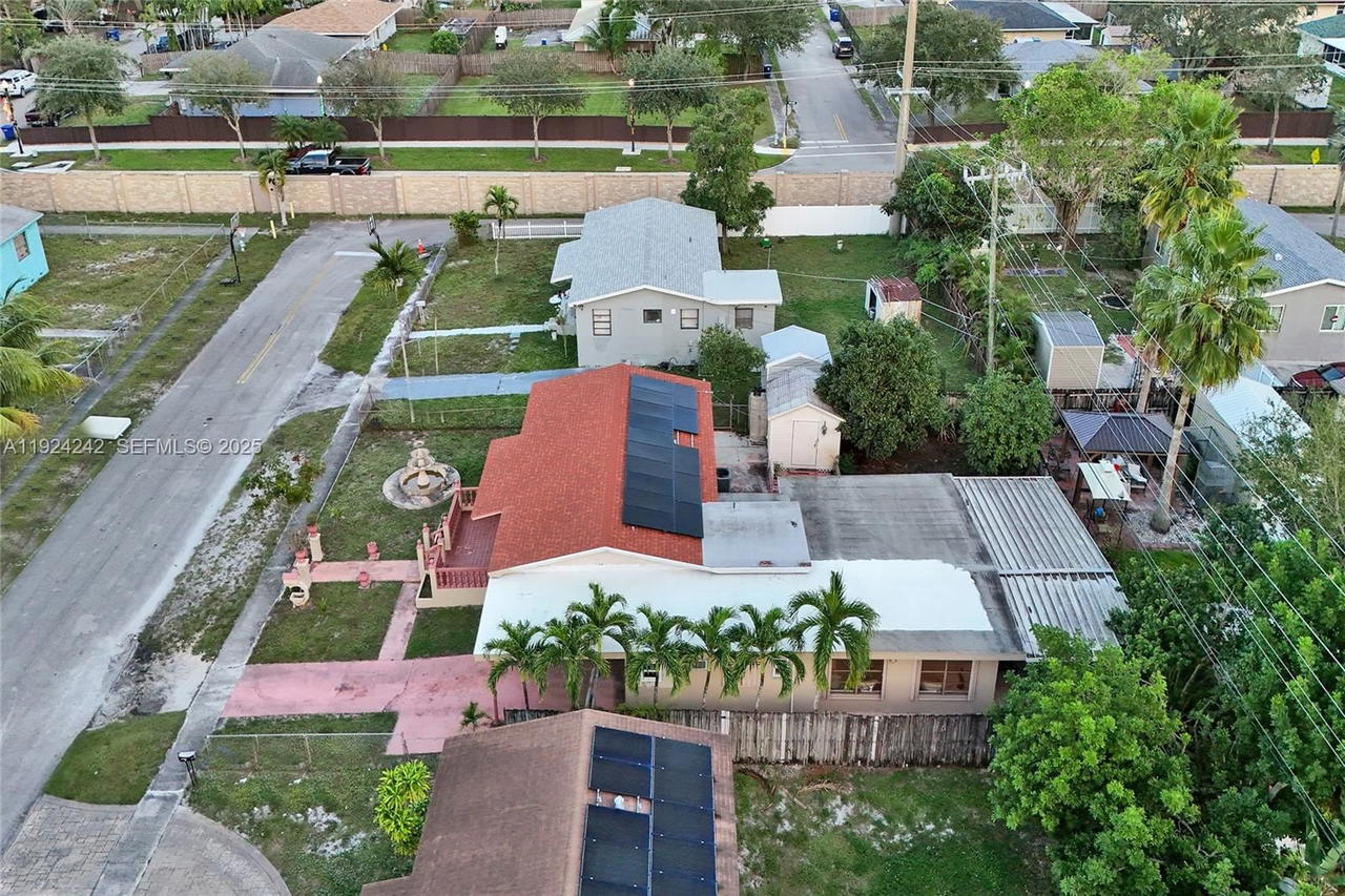 Real estate property located at 6404 Evans St, Broward, Linwood Gardens No 2, Hollywood, FL