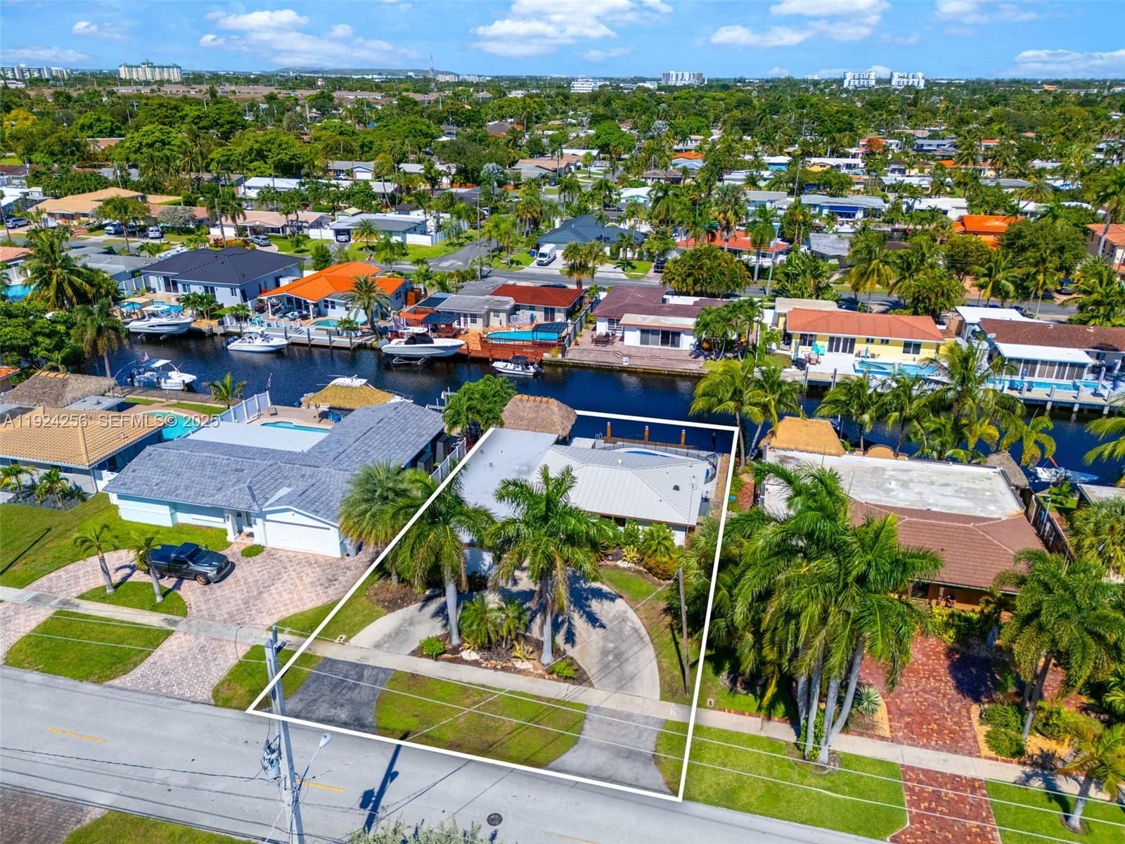 Real estate property located at 201 12th St, Broward, Cypress Harbor 2nd Sec, Pompano Beach, FL