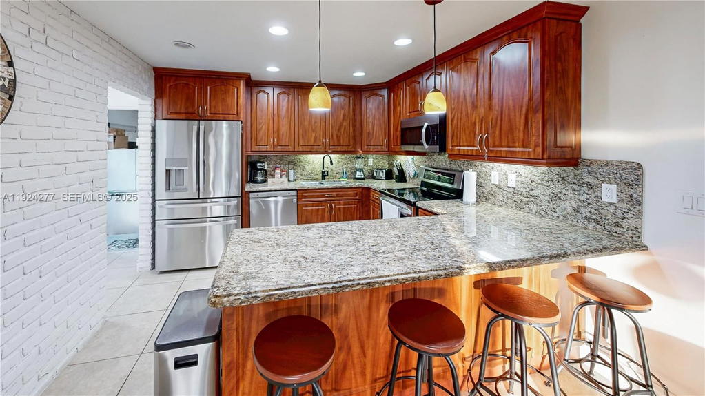 Real estate property located at 29725 168th Ct, Miami-dade, Busch Gardens South, Homestead, FL