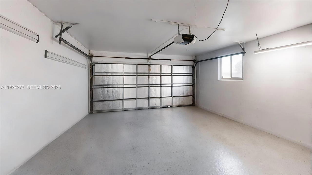 Real estate property located at 29725 168th Ct, Miami-dade, Busch Gardens South, Homestead, FL