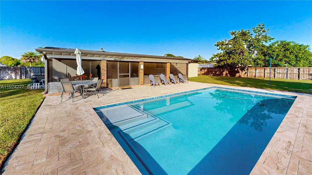 Real estate property located at 29725 168th Ct, Miami-dade, Busch Gardens South, Homestead, FL